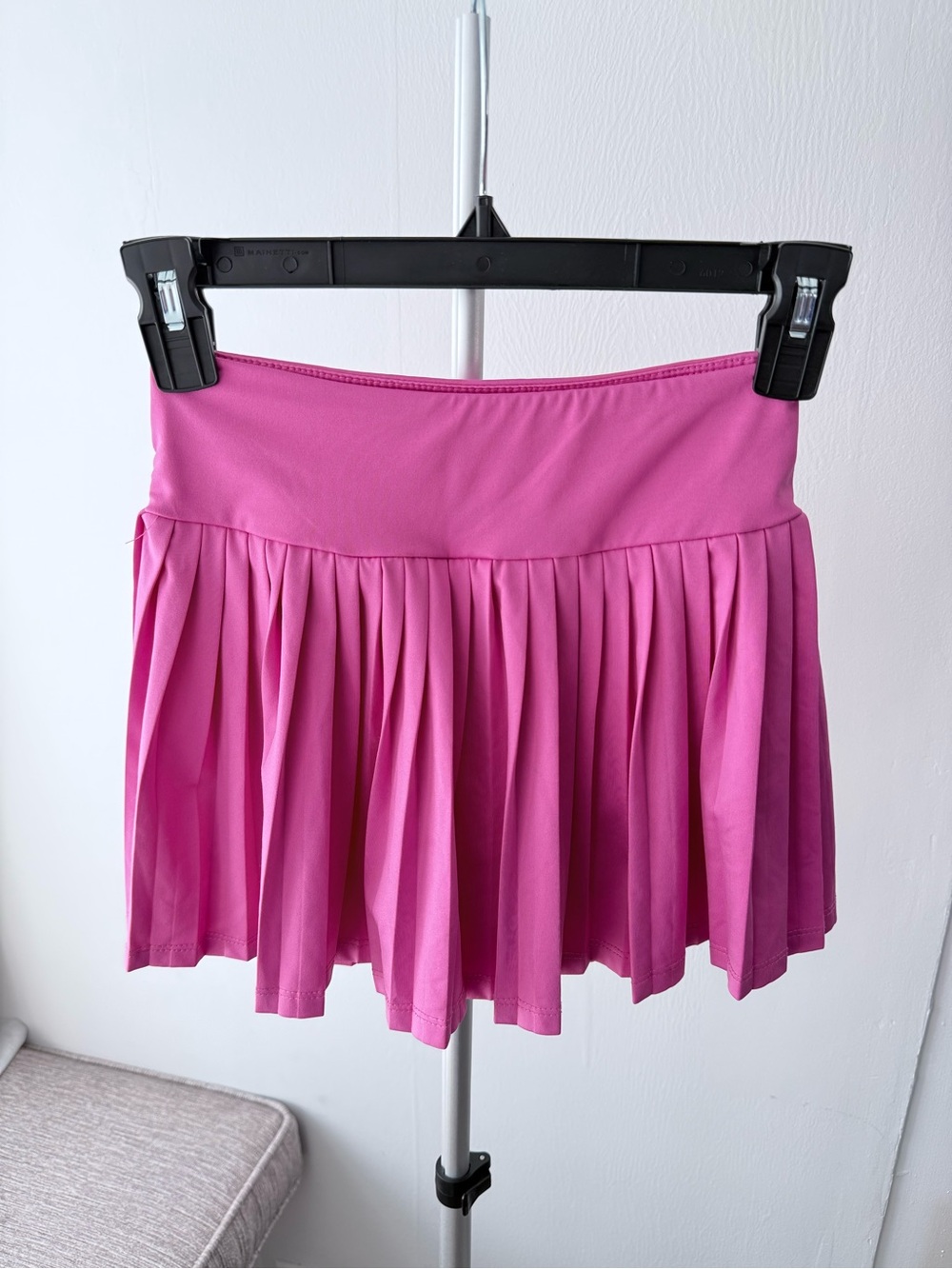 art class- Girl’s Pleated Active Skirt - Pink - Size S 6/7